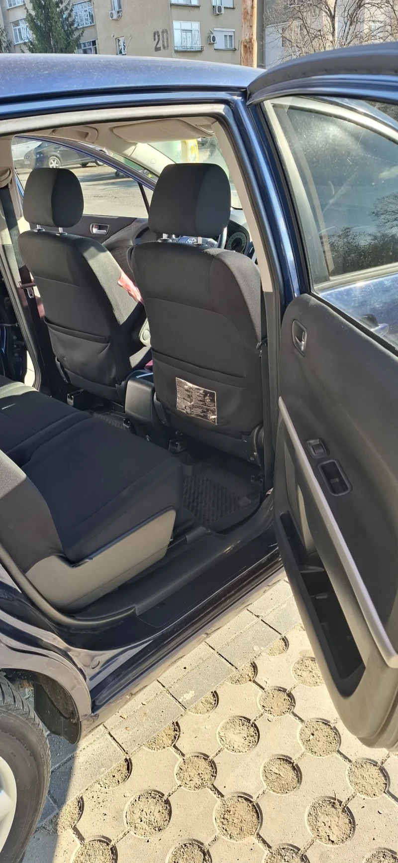 Toyota Corolla verso 1.8 vvt-i бензин газ , снимка 10 - Автомобили и джипове - 52818294