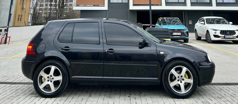 VW Golf 1.9 TDl (ARL) 2004г 6-ск, снимка 7 - Автомобили и джипове - 53445179