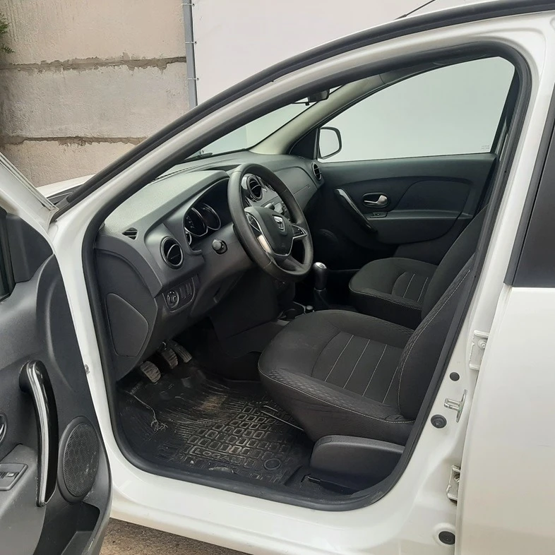 Dacia Logan 1.5 TDCI, N1, снимка 11 - Автомобили и джипове - 46281290