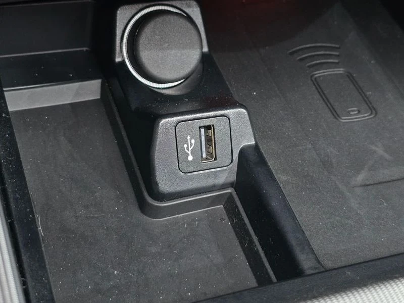 BMW Z4 Z4 Sdrive20I Sports, снимка 11 - Автомобили и джипове - 55964181