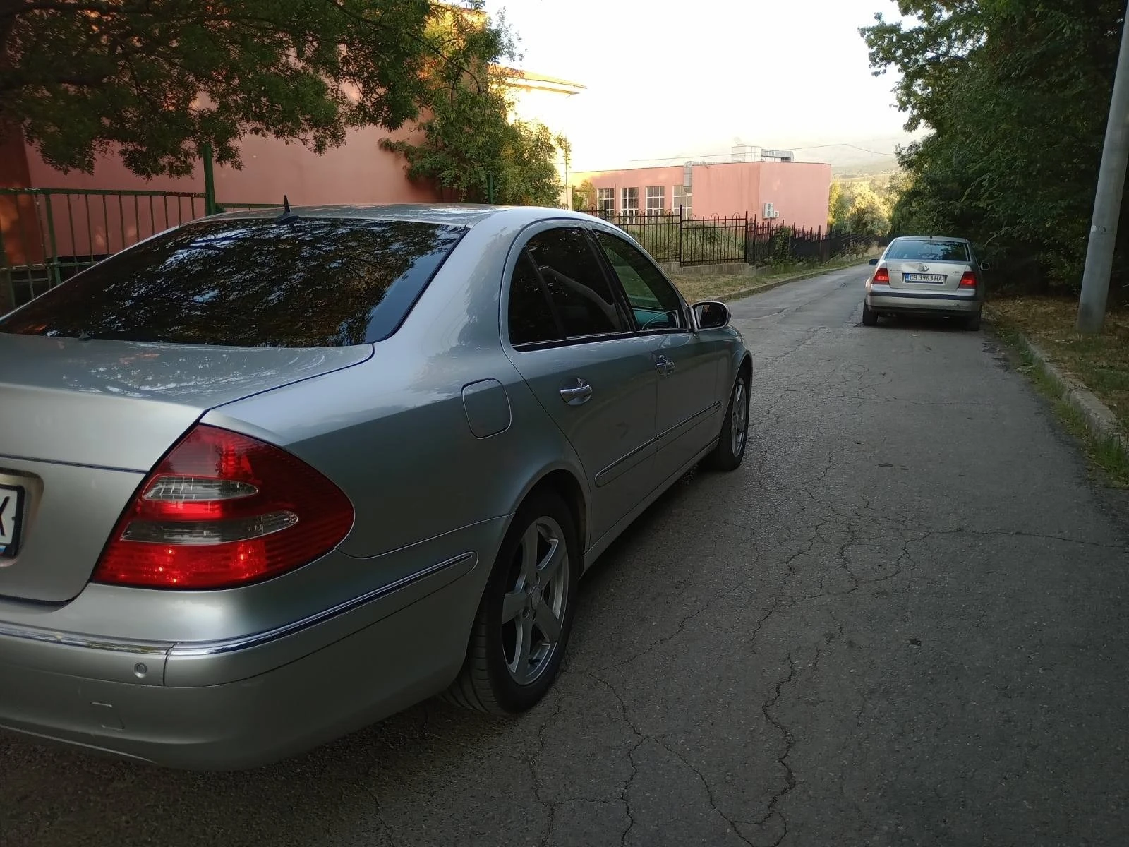 Mercedes-Benz E 320 4 Matic - изображение 7