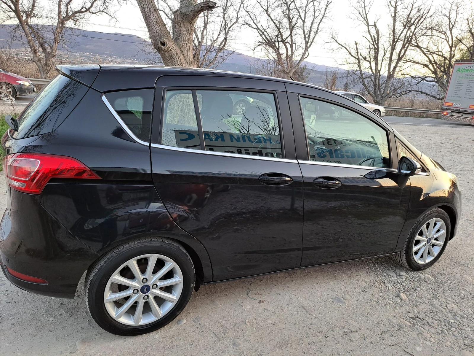 Ford B-Max 1.0 i - изображение 7