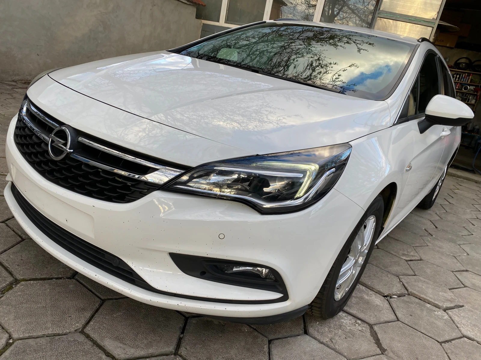 Opel Astra 1.6CDTI* КАМЕРА* Дистроник* Подгрев* Германия - изображение 3