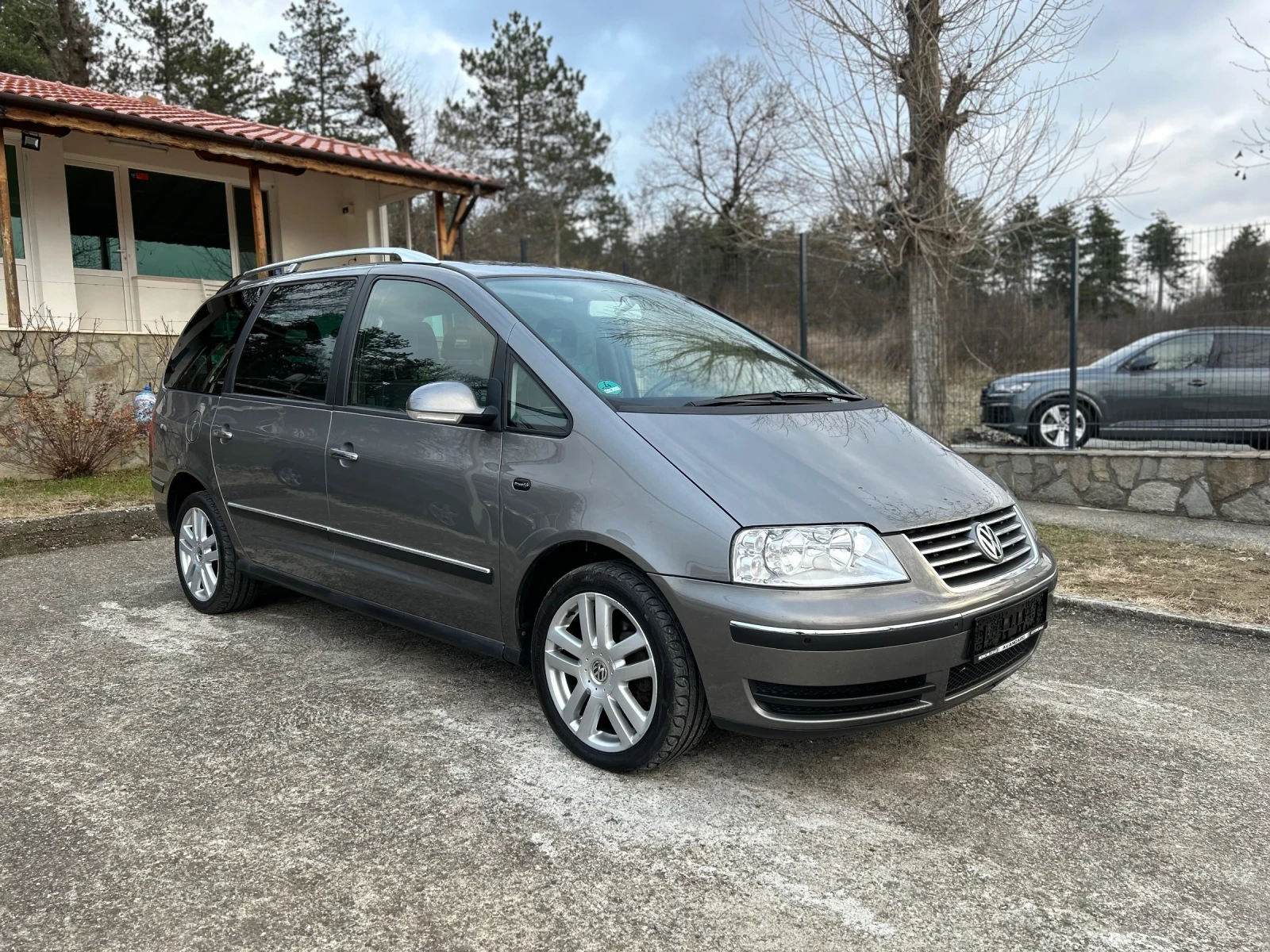 VW Sharan 2.0TDI Freestyle 7места - изображение 2