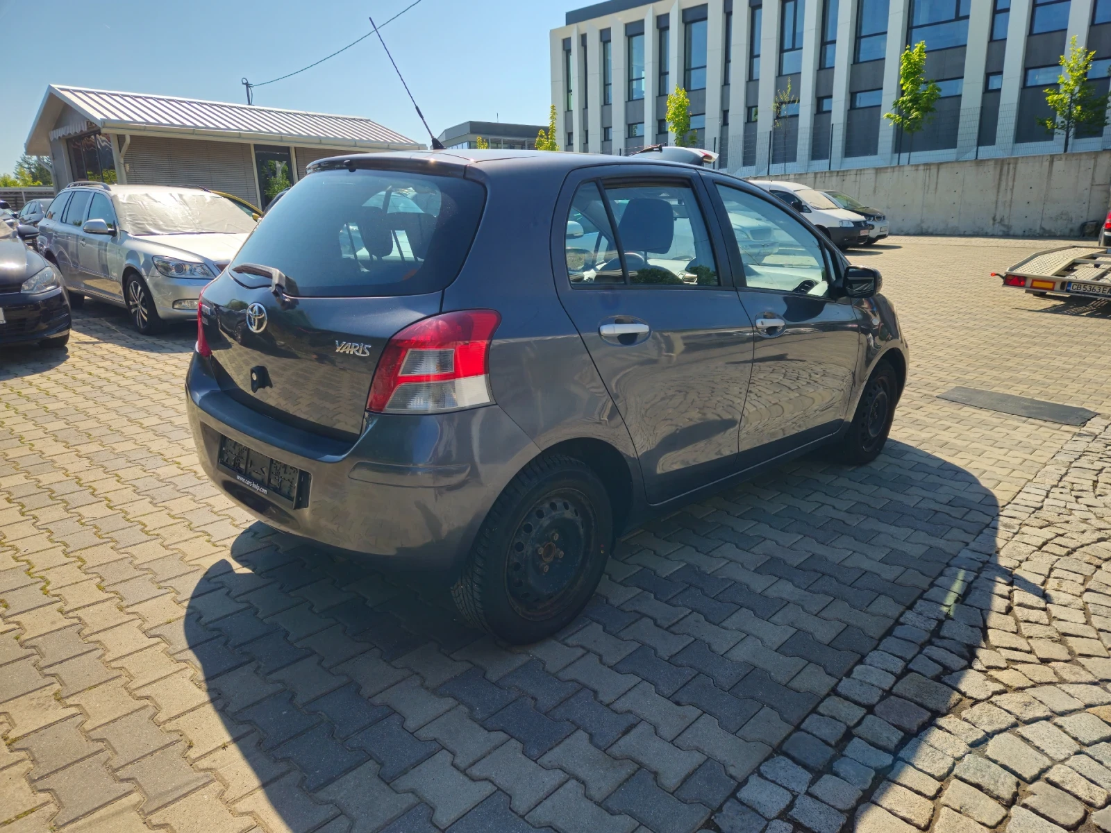 Toyota Yaris 1.33 101 к.с., ЕВРО 5, 6скорости - изображение 3
