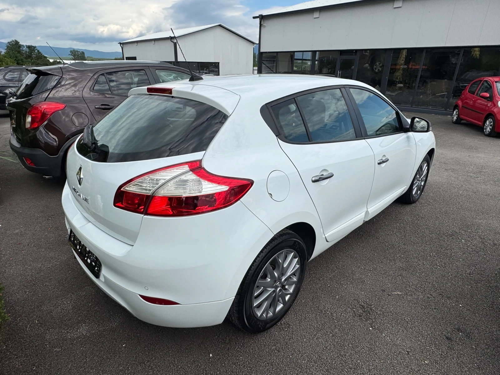 Renault Megane 1.5dci EXCLUSIVE  - изображение 5