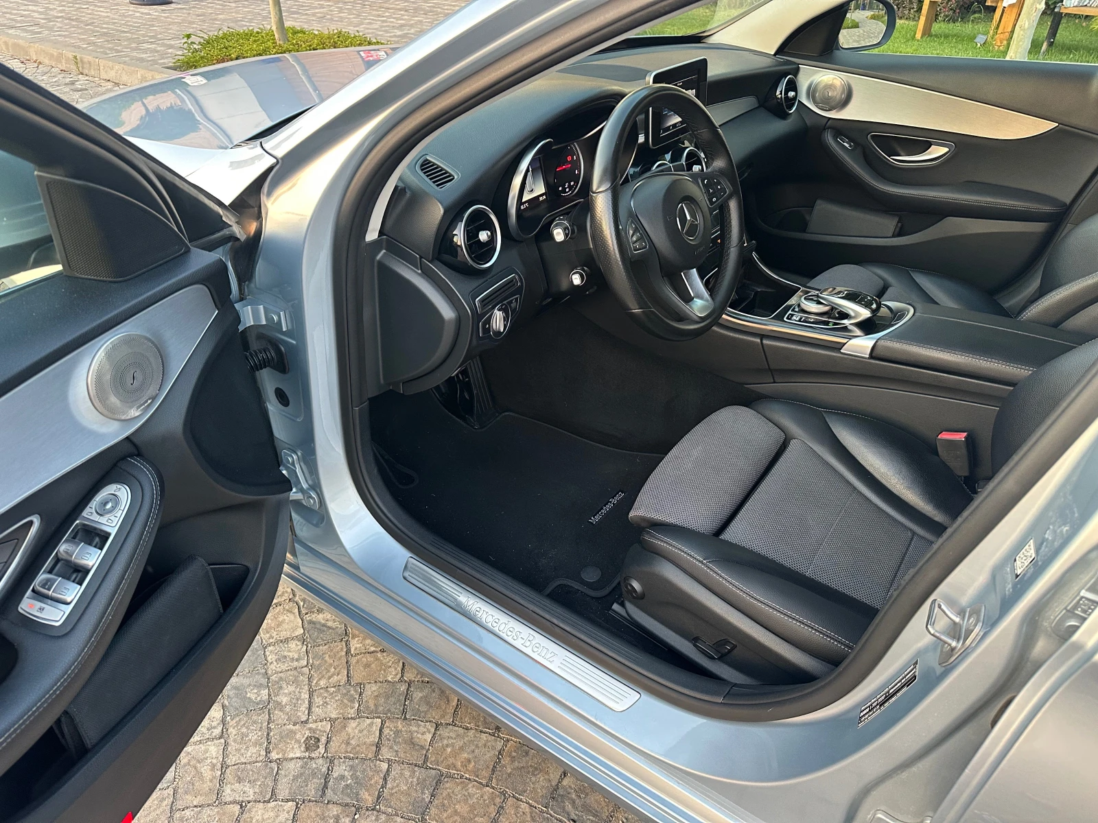 Mercedes-Benz C 220 9 gtronic 4matic burmaster AMG line edition - изображение 10