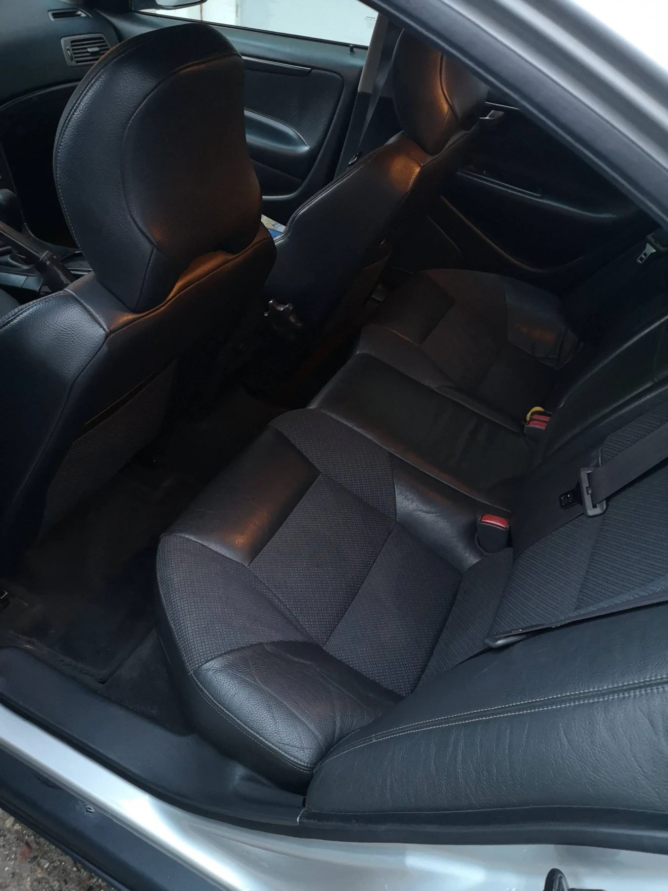 Volvo S60  - изображение 2