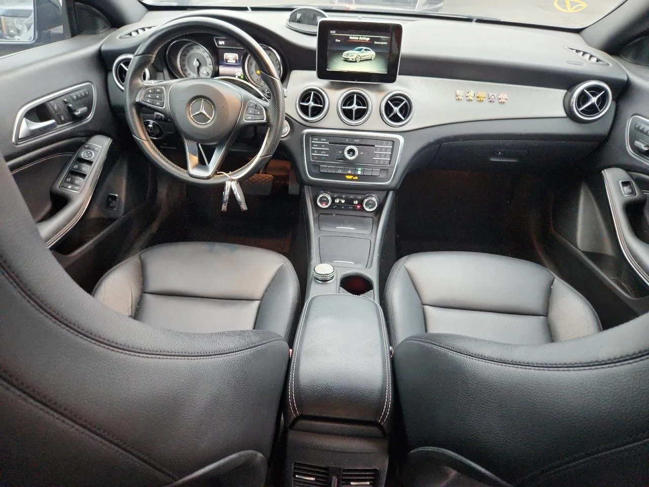 Mercedes-Benz CLA 250  - изображение 8