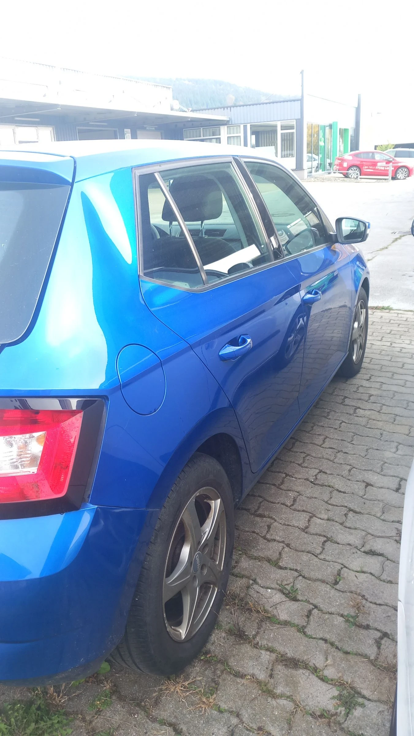 Skoda Fabia 1.0MPI | Mobile.bg — изображение 9