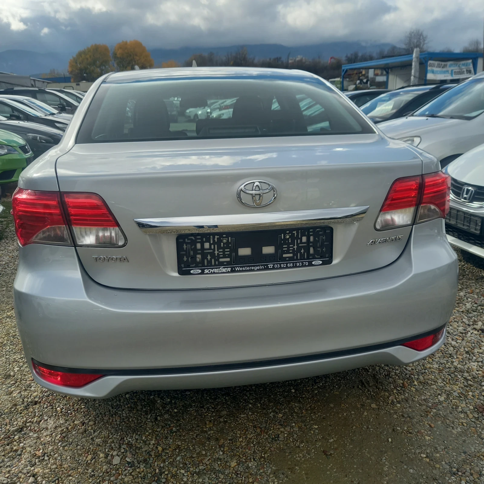 Toyota Avensis Executive - изображение 5