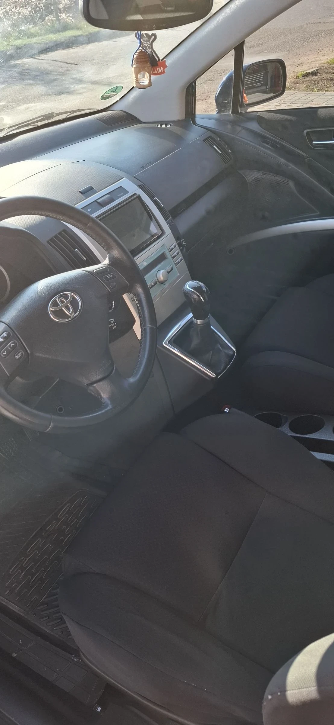 Toyota Corolla verso 1.8 vvt-i бензин газ  - изображение 9