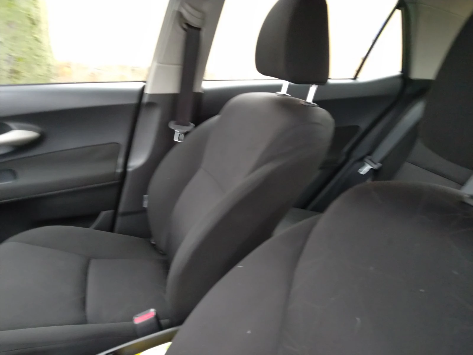 Toyota Auris 1.4 D-4D, 66 kW | Mobile.bg � ����������� 15