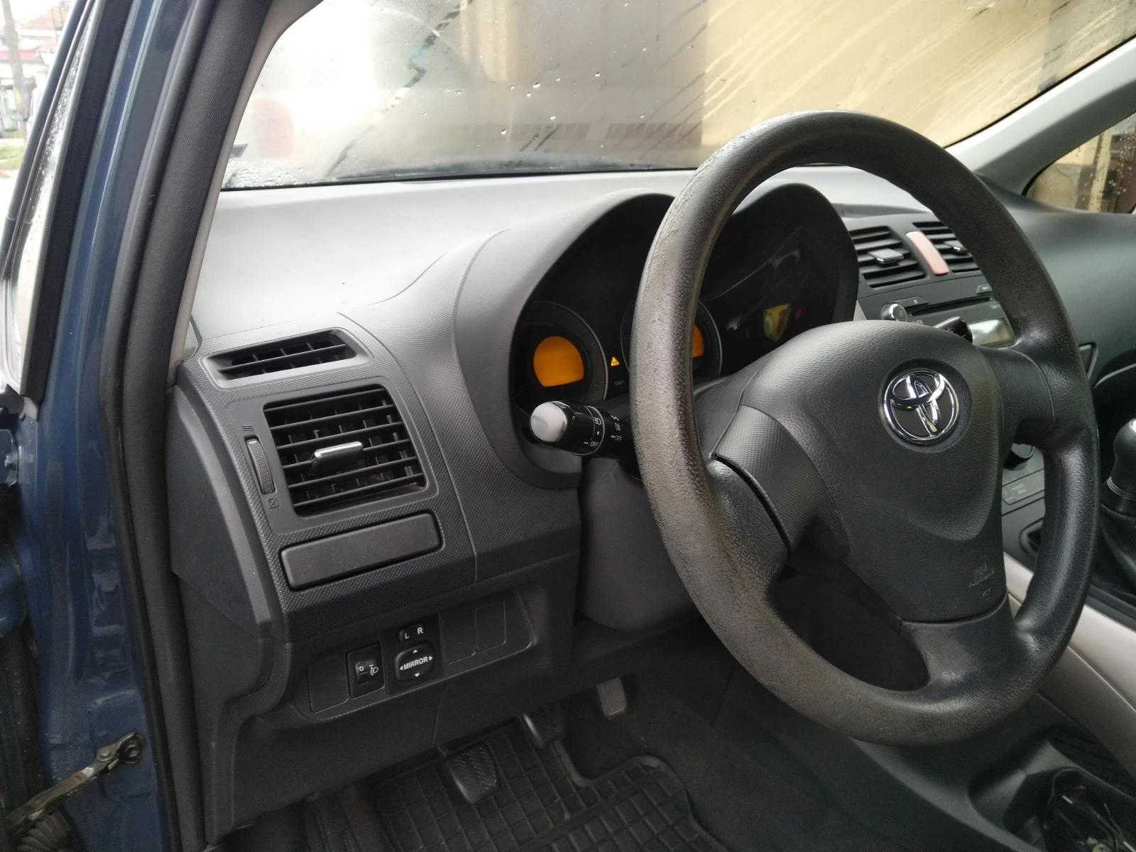 Toyota Auris 1.4 D-4D, 66 kW | Mobile.bg � ����������� 11
