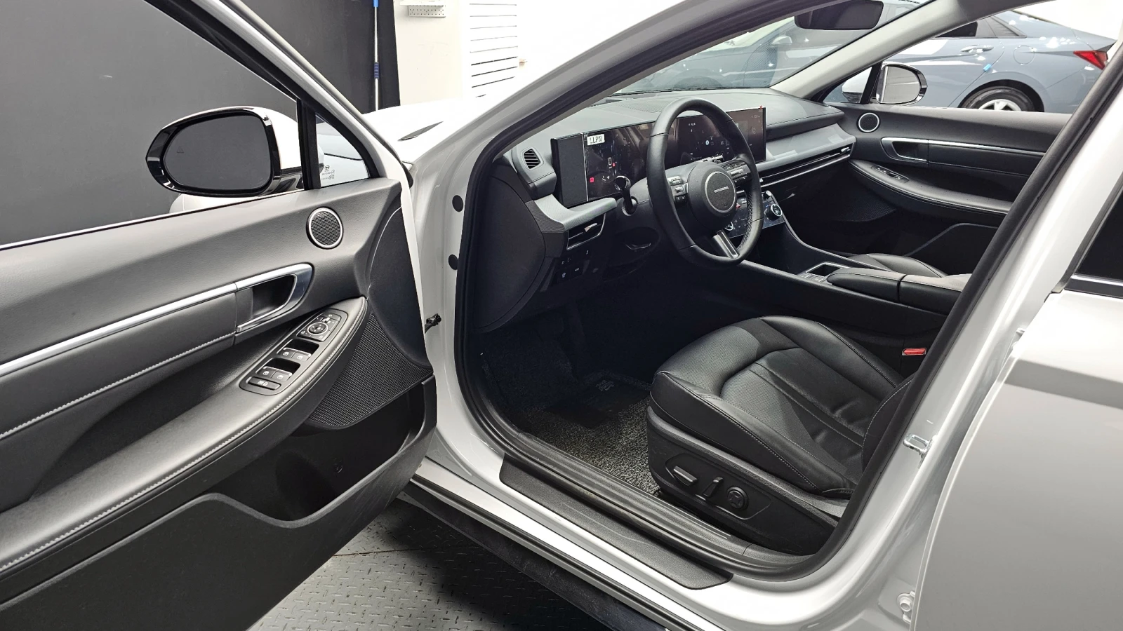 Hyundai Sonata 2.0LPG MOBILITY autogeorge.com | Mobile.bg � ����������� 9