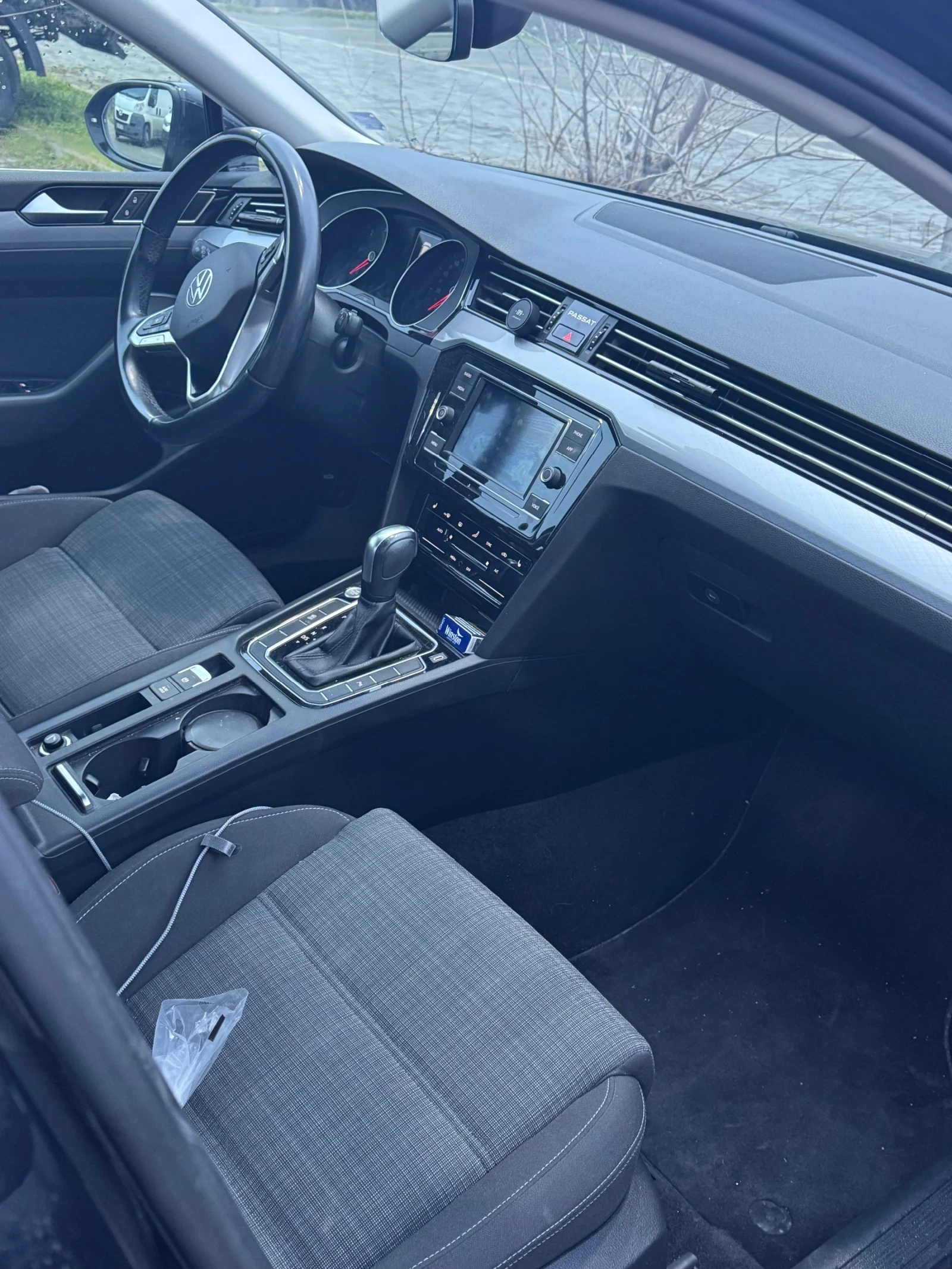 VW Passat B8, снимка 3 - Автомобили и джипове - 53823541