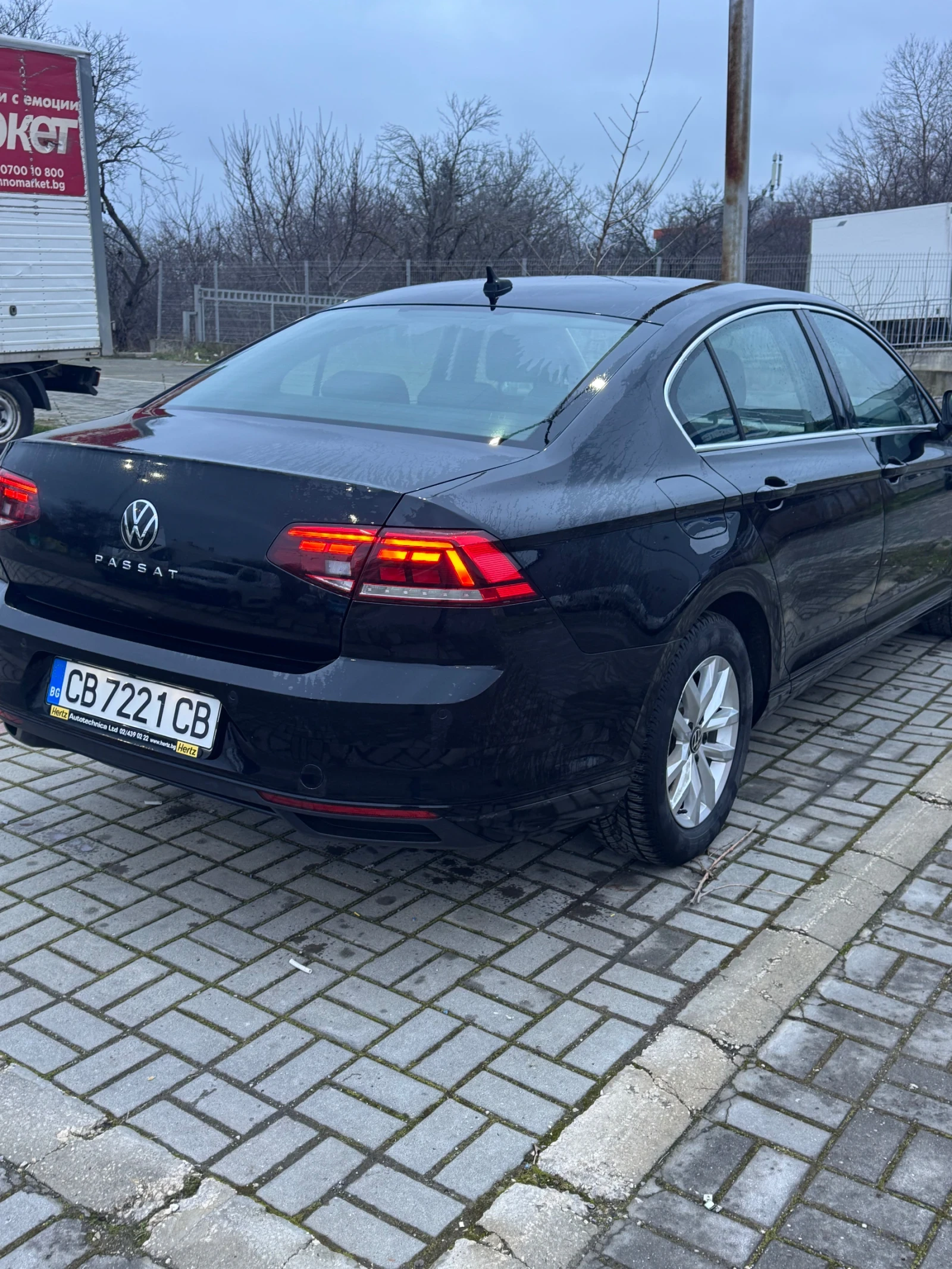 VW Passat B8, снимка 4 - Автомобили и джипове - 53823541