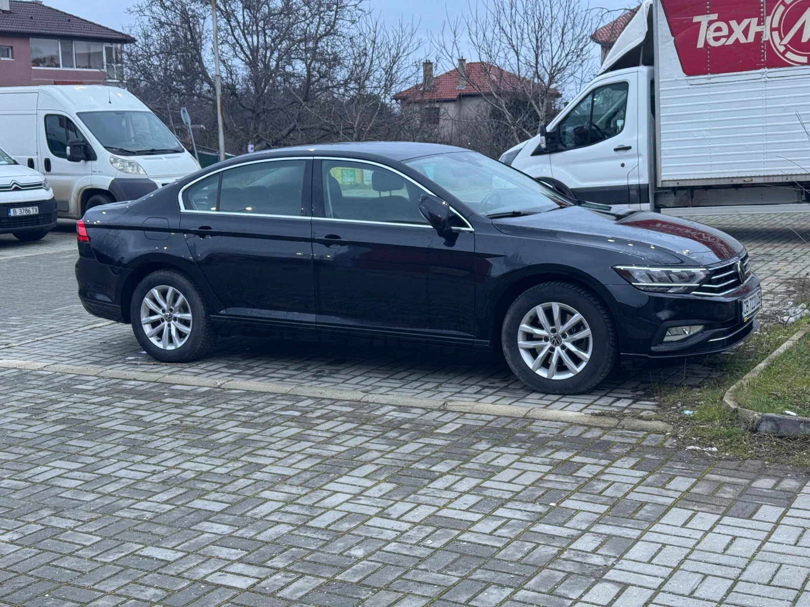VW Passat B8, снимка 2 - Автомобили и джипове - 53823541