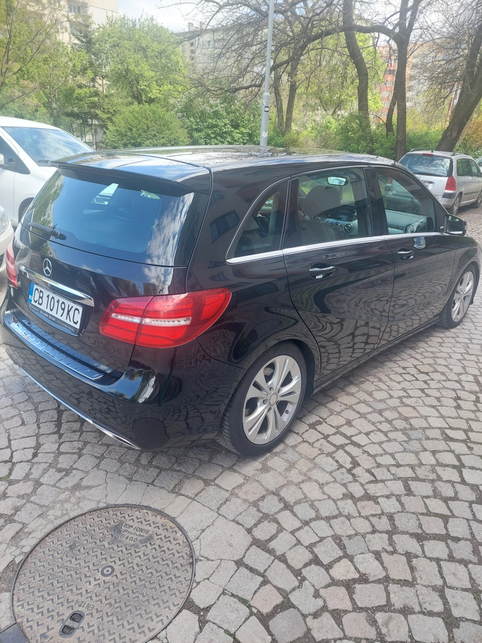 Mercedes-Benz B 220 Sport, снимка 5 - Автомобили и джипове - 53984113