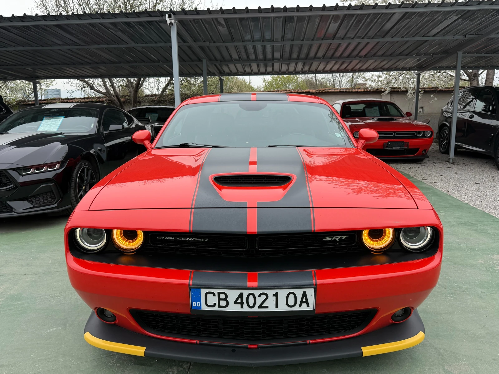 Dodge Challenger 6.4 SRT + ГАЗ, снимка 2 - Автомобили и джипове - 54227150