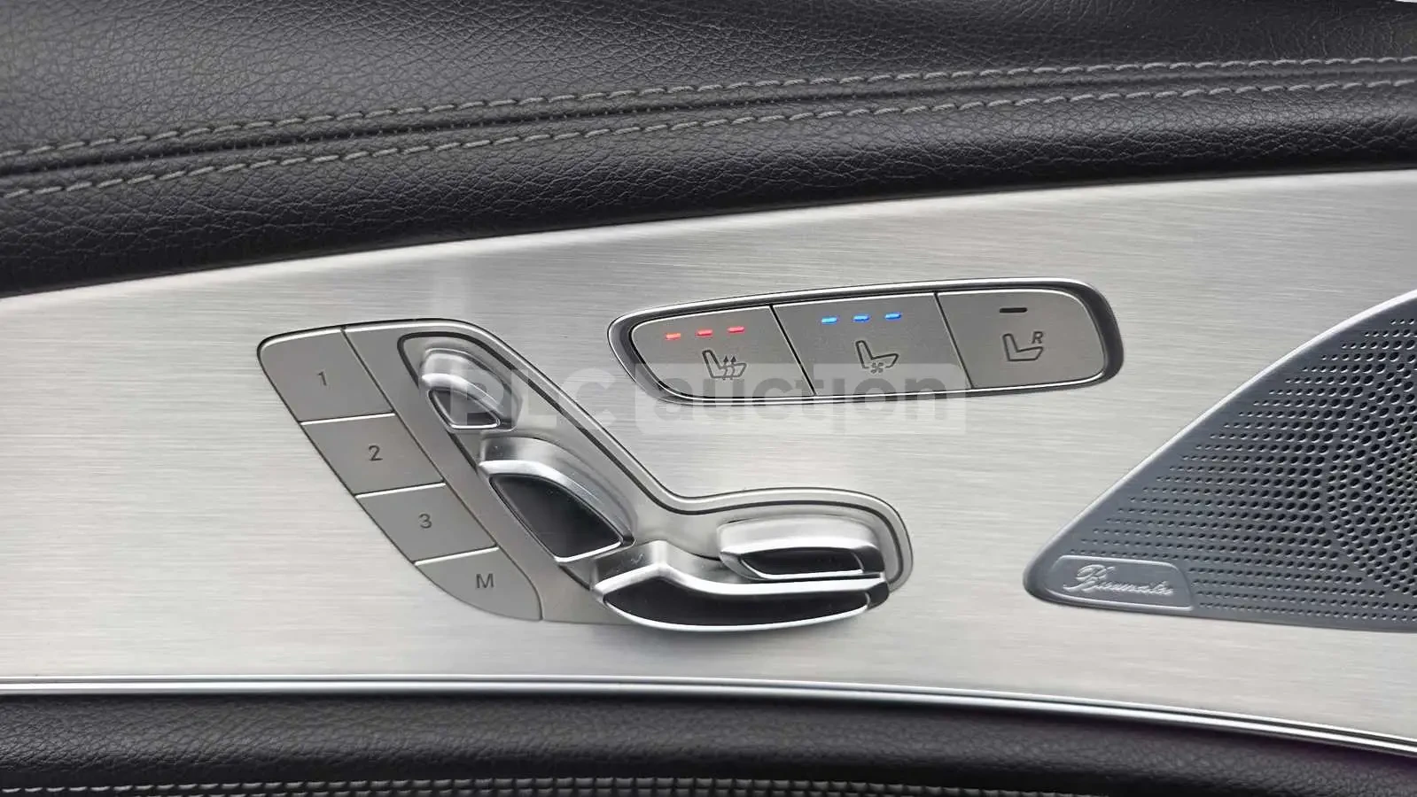 Mercedes-Benz CLS 400 d 4MATIC 360CAM| BURMESTER| ОБДУХ| DIST| ТЕХНОТЕСТ, снимка 12 - Автомобили и джипове - 54519258