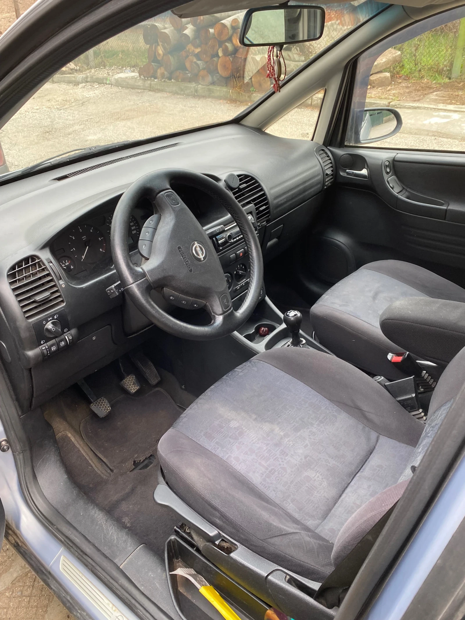 Opel Zafira 2.0 Дизел, снимка 5 - Автомобили и джипове - 55974479