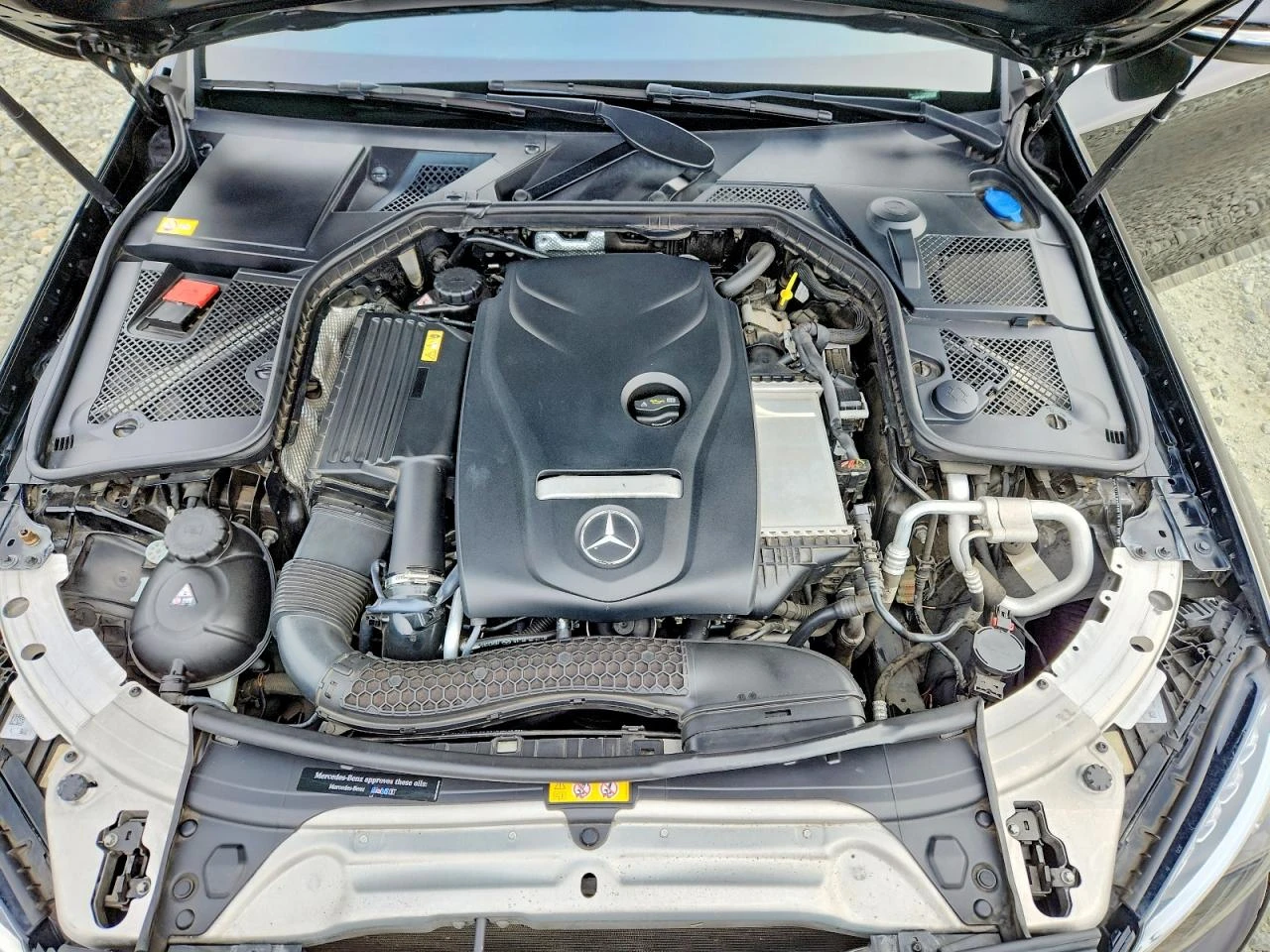 Mercedes-Benz C 300 C300 2.0i, снимка 11 - Автомобили и джипове - 55278599