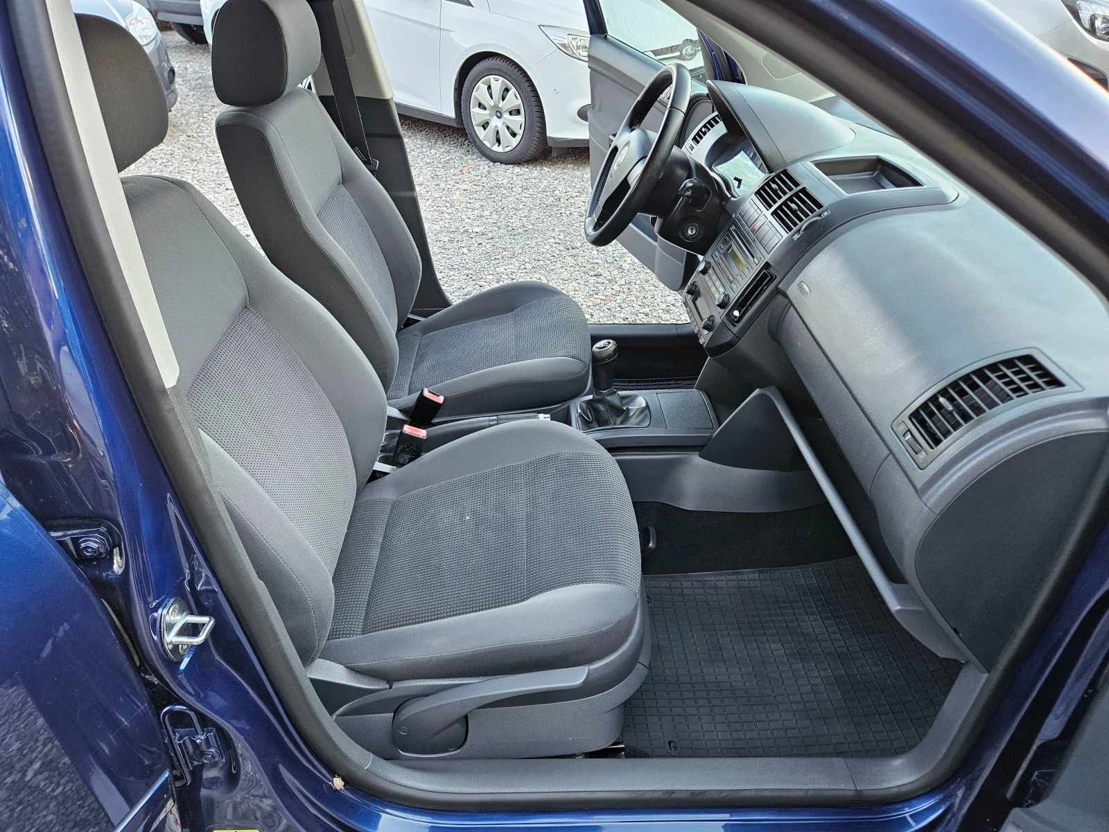 VW Polo 1.4 бензин 80кс, снимка 12 - Автомобили и джипове - 55976634