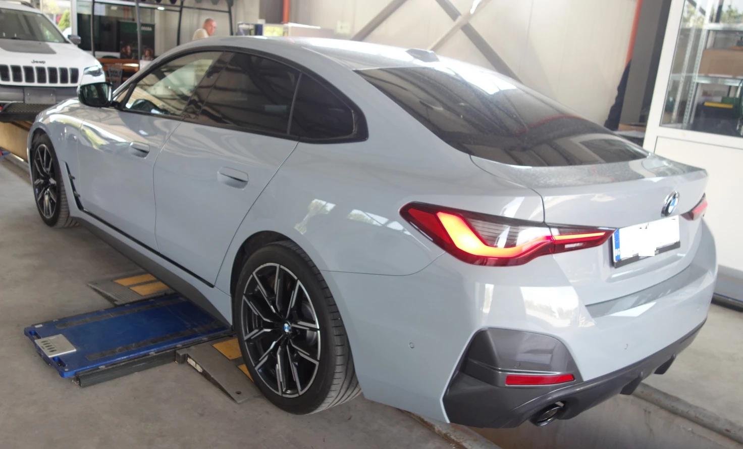 BMW 420 D Gran Coupe Xdrive M-Sport, снимка 3 - Автомобили и джипове - 56322191