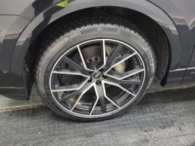 Audi Q8 PROGRESSIV /CARFAX /Дистроник/Подгрев/Обдух/Пано/, снимка 6