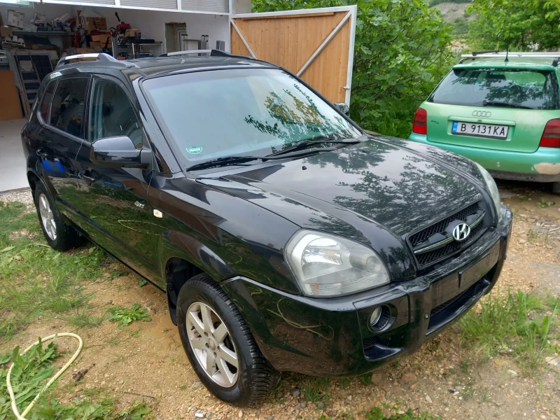 Hyundai Tucson 2, 7 V6 4x4, снимка 4 - Автомобили и джипове - 47230132