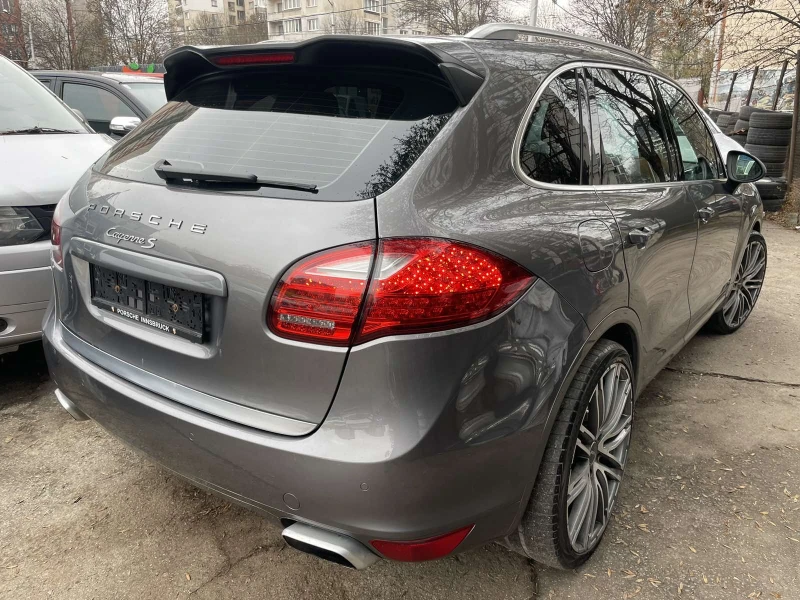 Porsche Cayenne, снимка 4 - Автомобили и джипове - 48225902