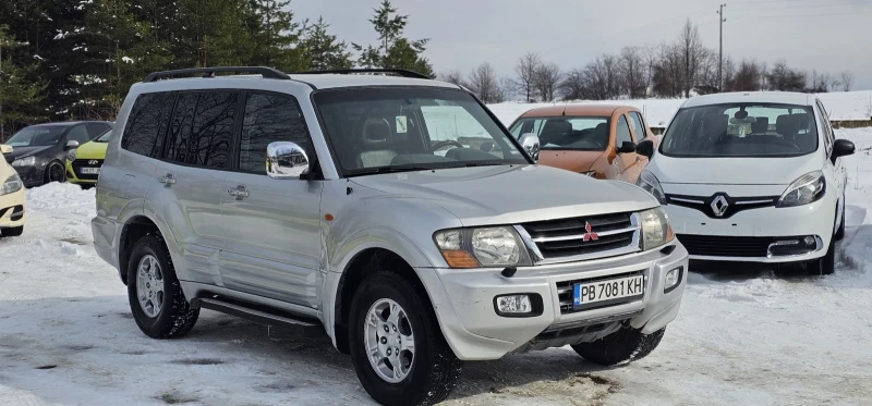 Mitsubishi Pajero 3.5-Бензин* 7-Места* Кожа* Подгрев, снимка 2 - Автомобили и джипове - 49248084