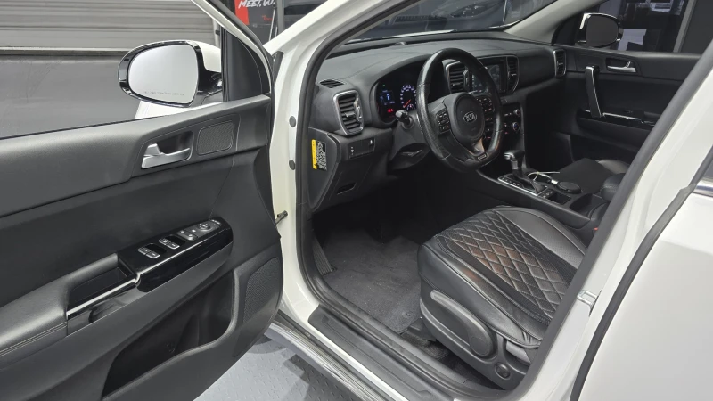 Kia Sportage 2.0 2WD PRESTIGE autogeorge.com, снимка 10 - Автомобили и джипове - 52176624
