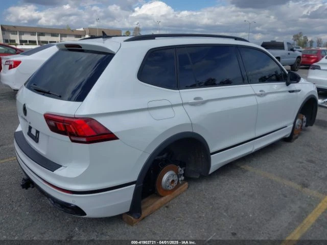VW Tiguan 2.0T SE R-LINE BLACK CARFAX АВТО КРЕДИТ  - изображение 6