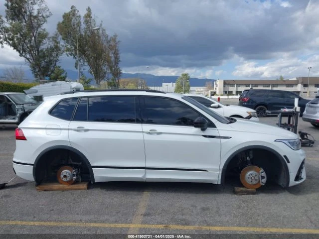 VW Tiguan 2.0T SE R-LINE BLACK CARFAX АВТО КРЕДИТ  - изображение 7