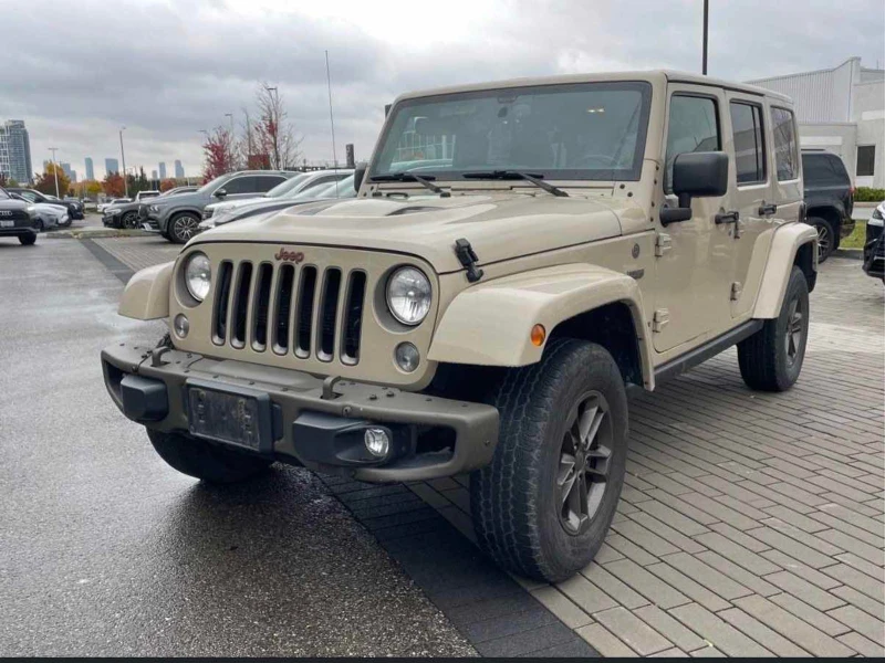 Jeep Wrangler UNLIMITED 75th Anniversary CARFAX АВТО КРЕДИТ  - 32550 лв. / 16642.55 € - 76838553 1