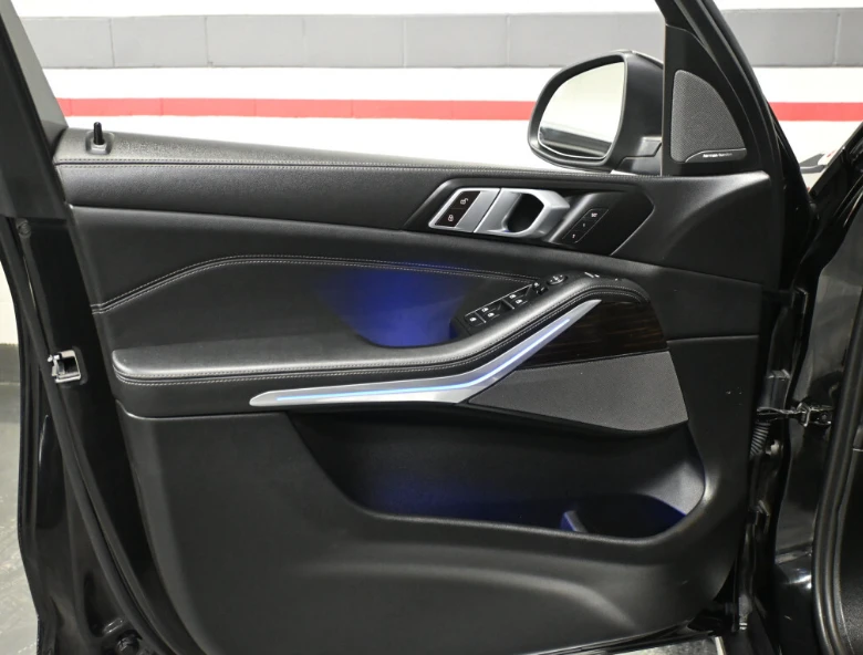 BMW X5 4MATIC* DISTR* HEAD UP* VIDEO | Mobile.bg � ����������� 14