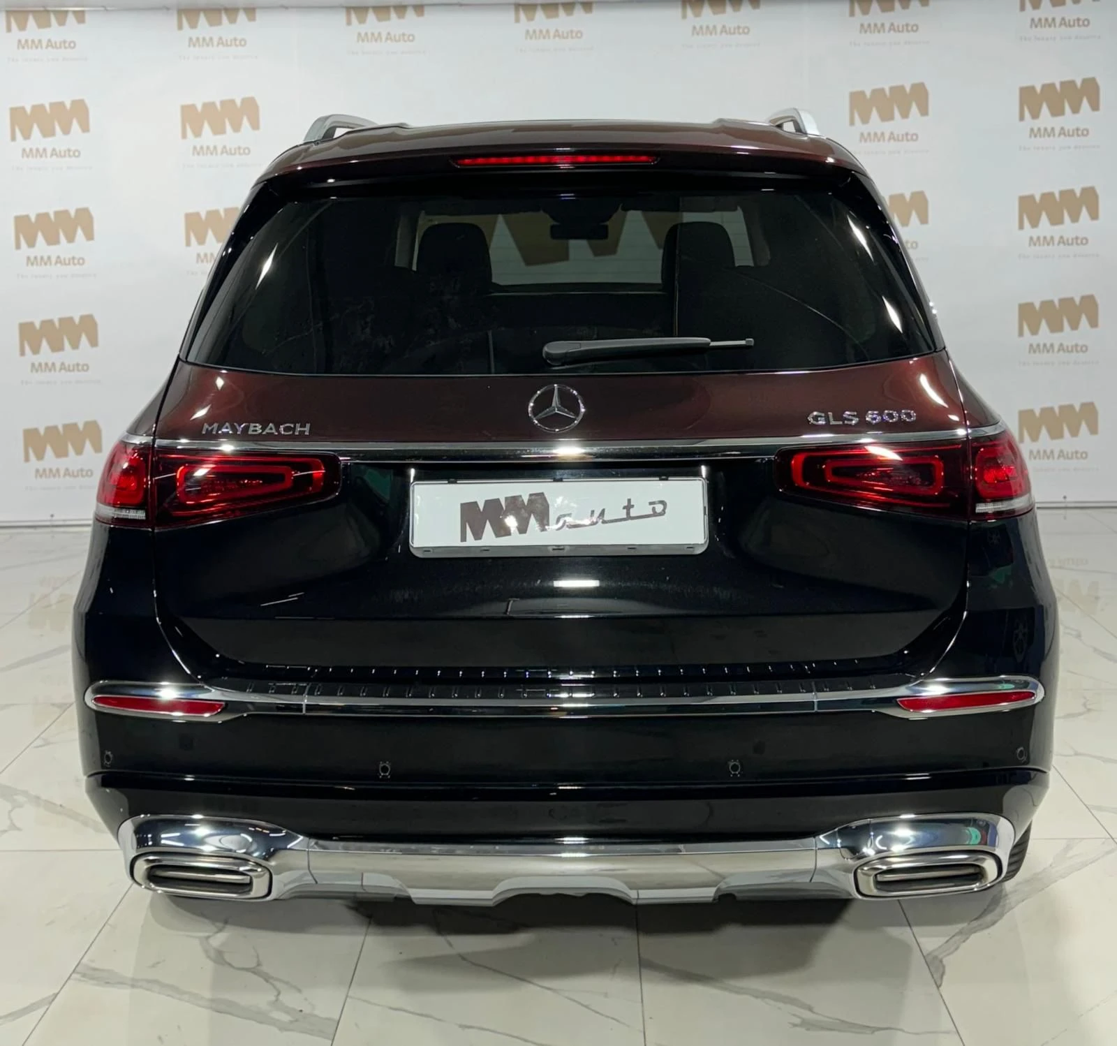 Mercedes-Benz GLS 600 Maybach* BiColor* E-ActiveBody* TV* Burmester4D - изображение 5