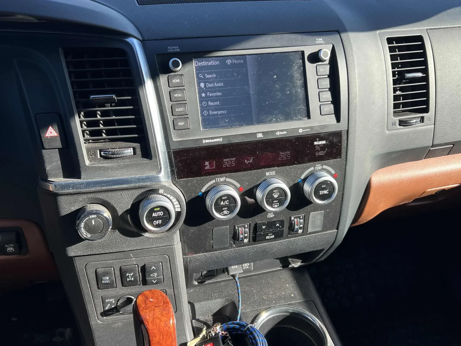 Toyota Sequoia PLATINUM 5.7L V8 | Mobile.bg   9