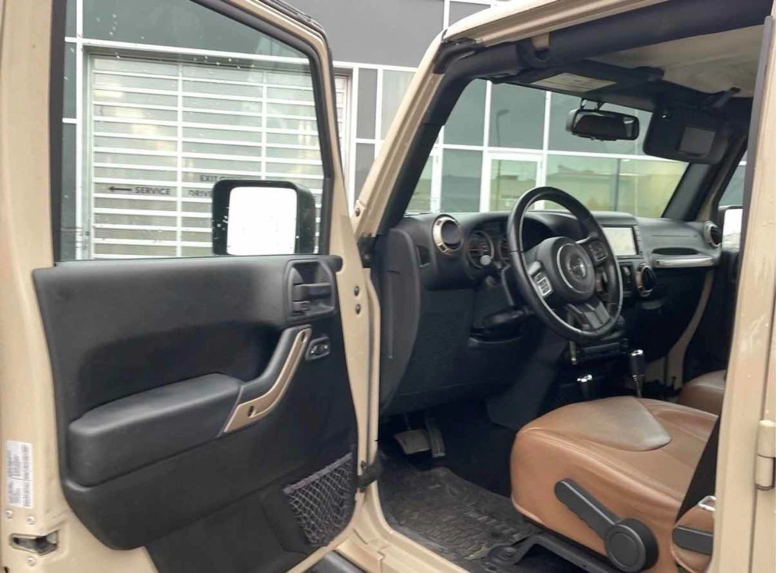 Jeep Wrangler UNLIMITED 75th Anniversary CARFAX    | Mobile.bg   6