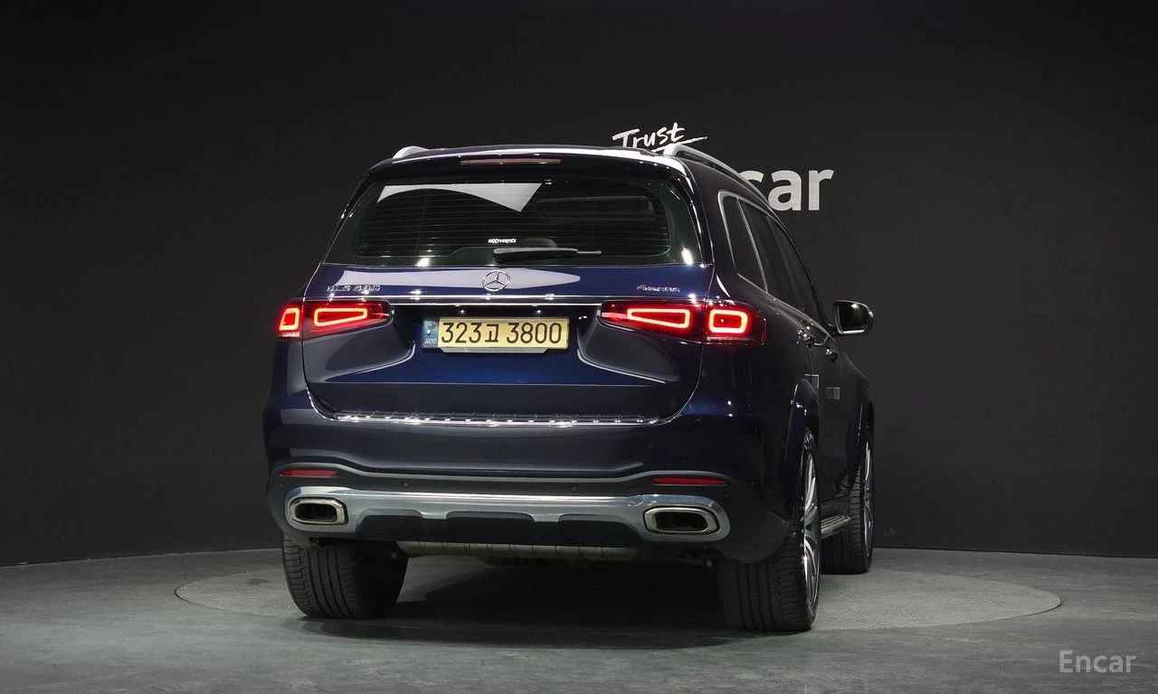 Mercedes-Benz GLS580 ХЕДЪП* BURMESTER* ПАНОРАМАx2* TBx2* FULL* , снимка 4 - Автомобили и джипове - 54427781