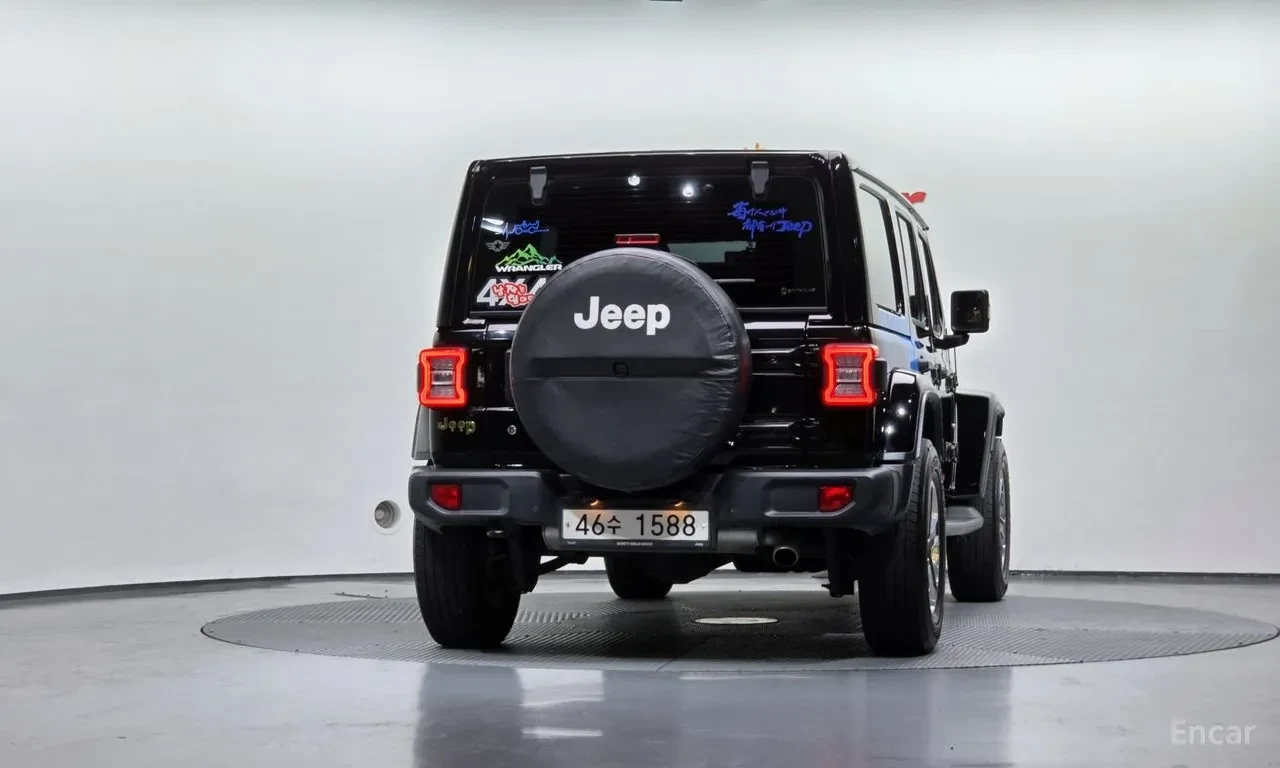 Jeep Wrangler L Sahara| 4WD| PREMIUM SUV| LEATHER| LED| NAVI| , снимка 4 - Автомобили и джипове - 55025405