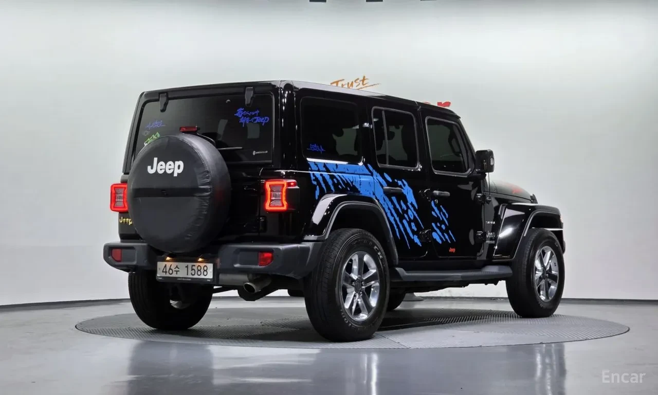 Jeep Wrangler L Sahara| 4WD| PREMIUM SUV| LEATHER| LED| NAVI| , снимка 2 - Автомобили и джипове - 55025405