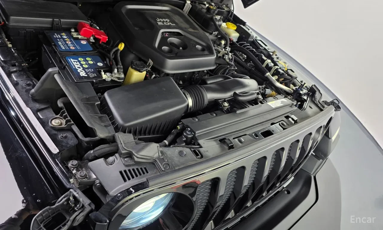 Jeep Wrangler L Sahara| 4WD| PREMIUM SUV| LEATHER| LED| NAVI| , снимка 6 - Автомобили и джипове - 55025405