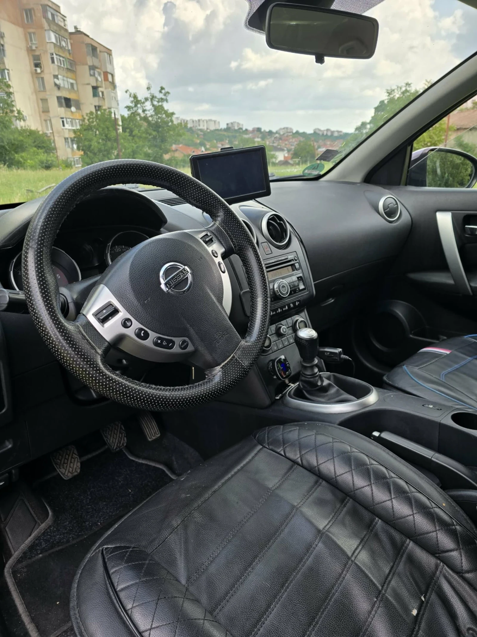 Nissan Qashqai, снимка 6 - Автомобили и джипове - 55297096