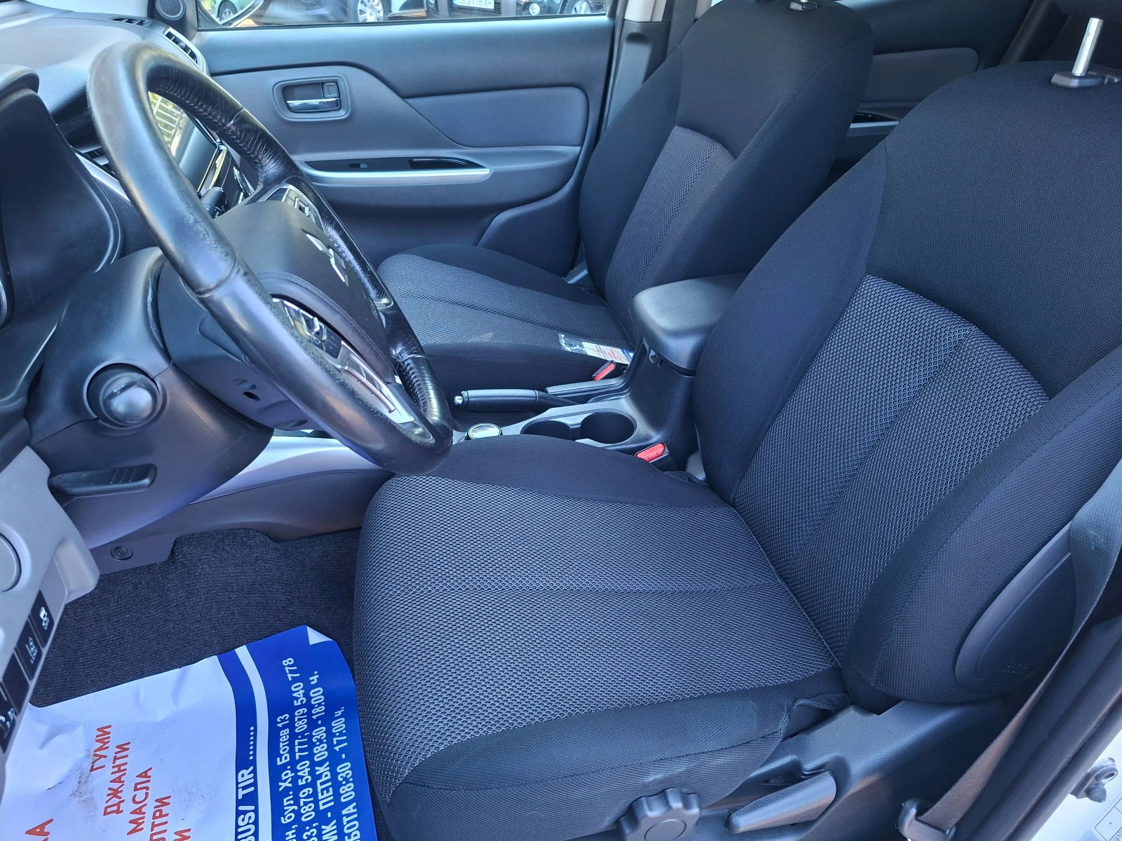 Mitsubishi L200 2.4 ШВЕЙЦАРИЯ 181кс., снимка 9 - Автомобили и джипове - 55628692