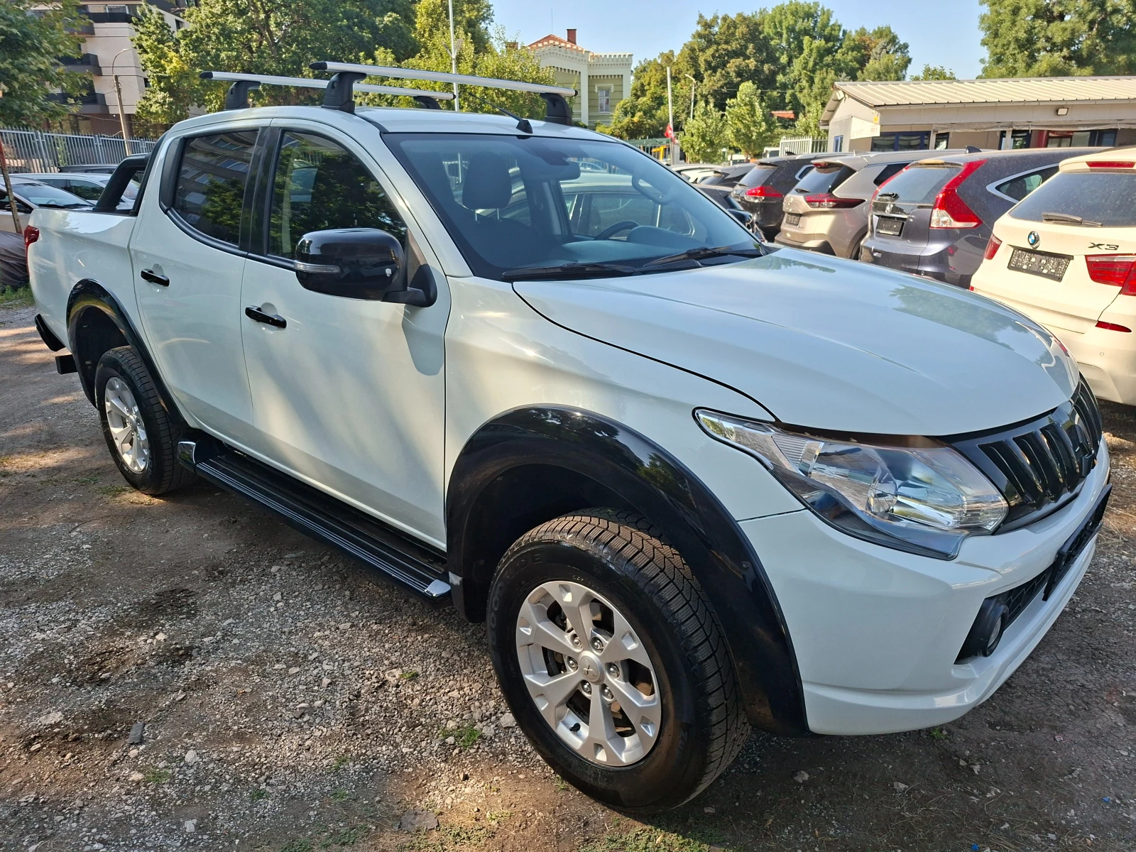 Mitsubishi L200 2.4 ШВЕЙЦАРИЯ 181кс., снимка 3 - Автомобили и джипове - 55628692