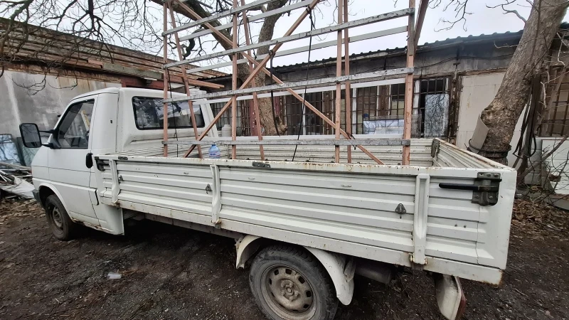 VW T4 2.4, снимка 4 - Бусове и автобуси - 53206487