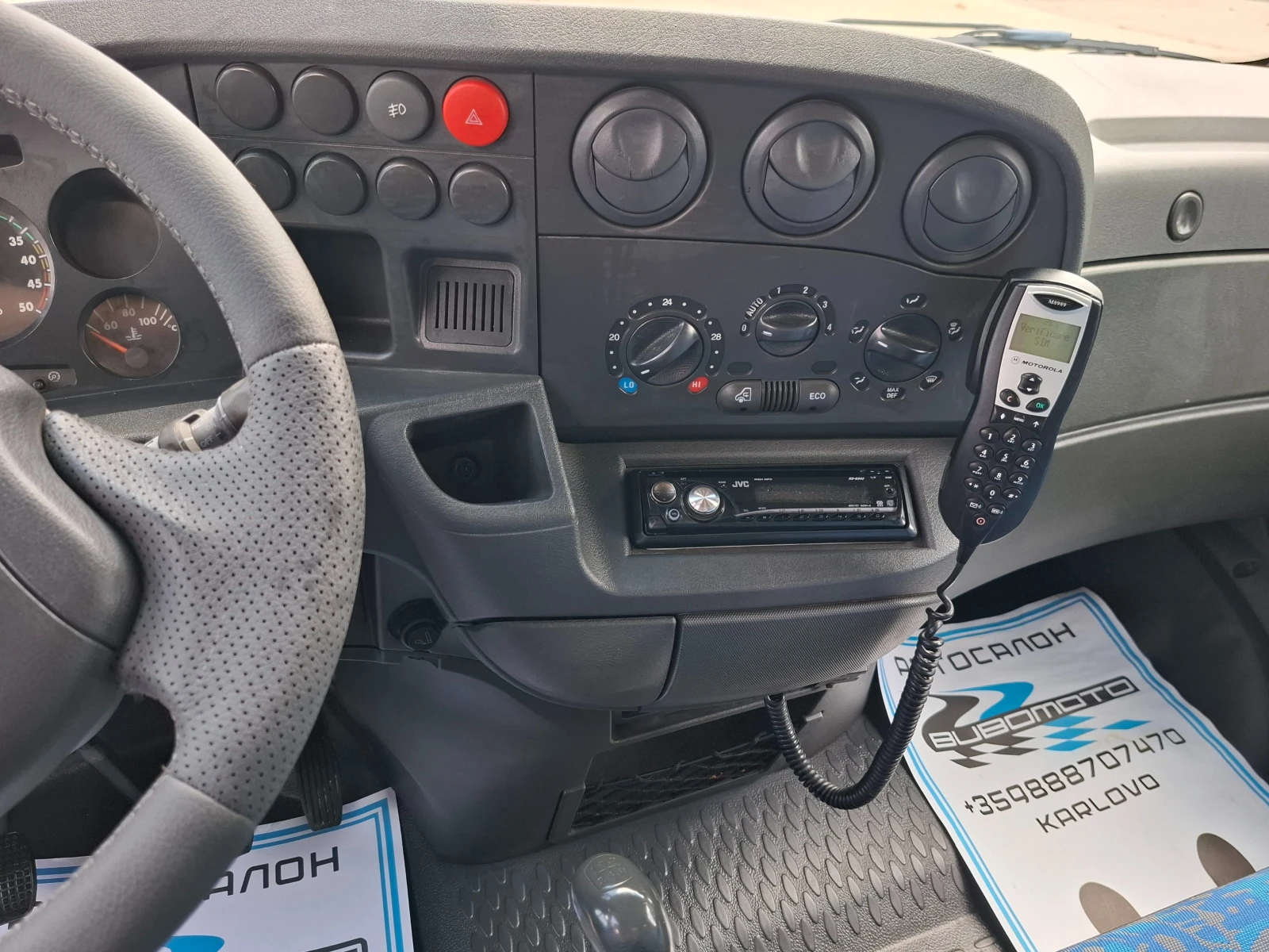 Iveco Daily До3.5т/2.8/Климатик, снимка 9 - Бусове и автобуси - 55146008